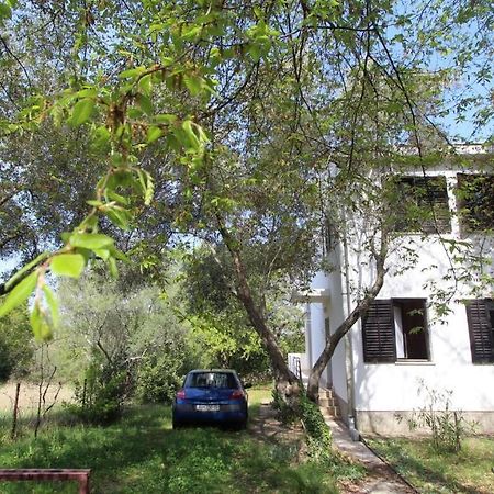 Apartment Gita Malinska Zewnętrze zdjęcie