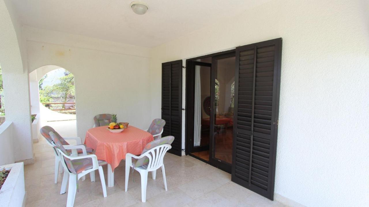 Apartment Gita Malinska Zewnętrze zdjęcie